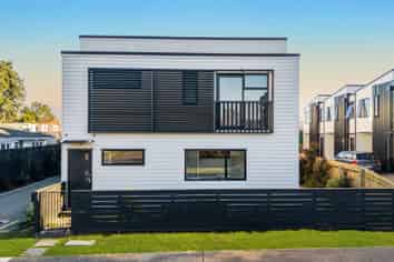 A-D/9 Rountree Place, Conifer Grove
