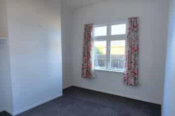 55 Sale Street, Hokitika