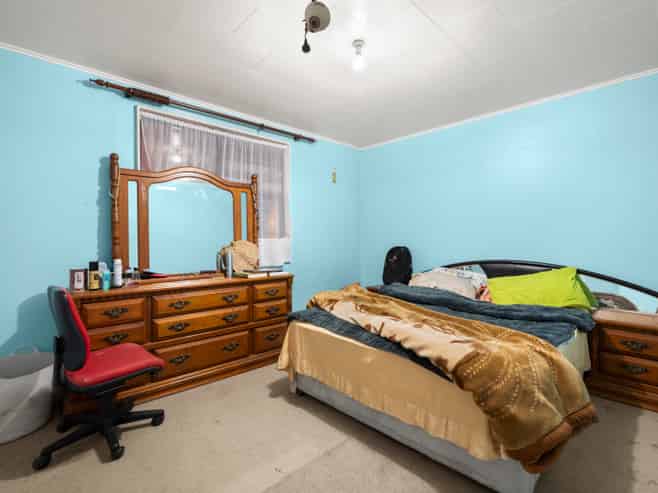 19 Wayne Drive, Mangere