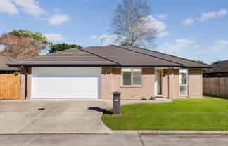 1 Darnika Way, Patumahoe