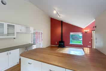 A/1 Tui Crescent, Waikanae