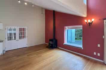 A/1 Tui Crescent, Waikanae
