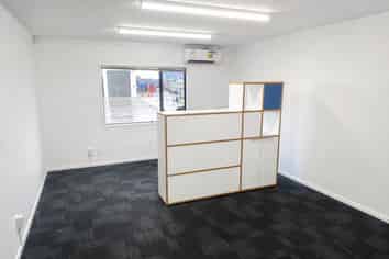 SILVERDALE SUBLEASE OFFICE
