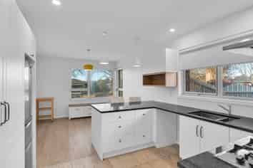 4 Camberwell Place, Avonhead