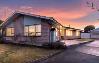 4 Camberwell Place, Avonhead