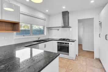 4 Camberwell Place, Avonhead