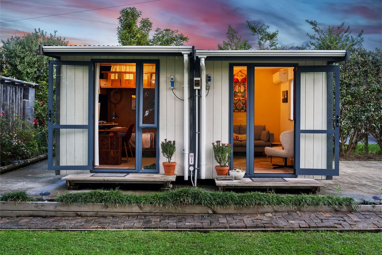 Big Garden. Bonus Cabins. Quiet Street. - Bild 2