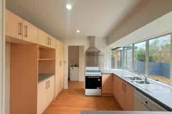 166B Hillside Road, Papatoetoe