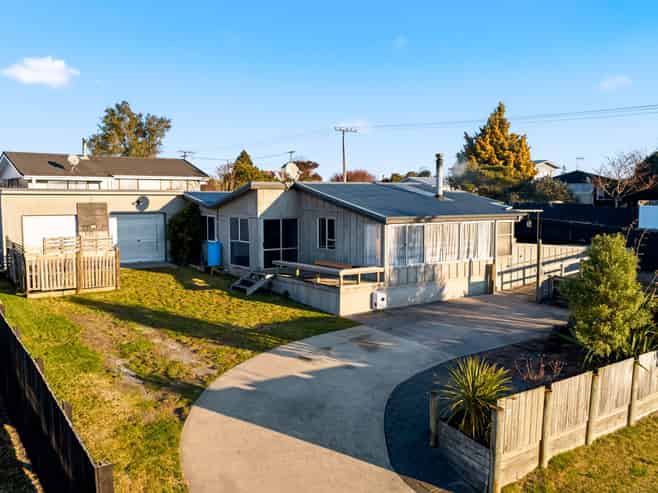 24 Hinemoa Avenue, Taupo
