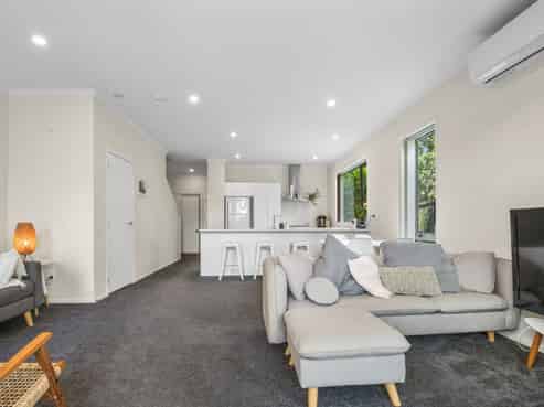 G01/110 Hobsonville Point Road, Hobsonville