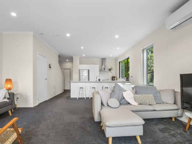 G01/110 Hobsonville Point Road, Hobsonville