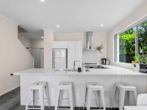 G01/110 Hobsonville Point Road, Hobsonville