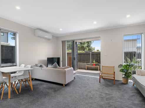 G01/110 Hobsonville Point Road, Hobsonville