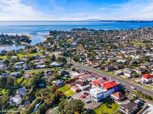 FREEHOLD OREWA OPPORTUNITY