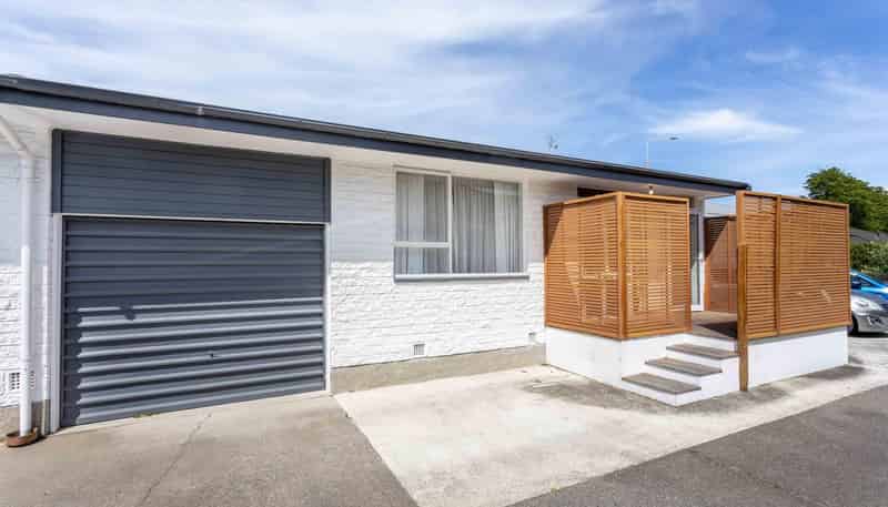 2/38 Peer Street, Upper Riccarton