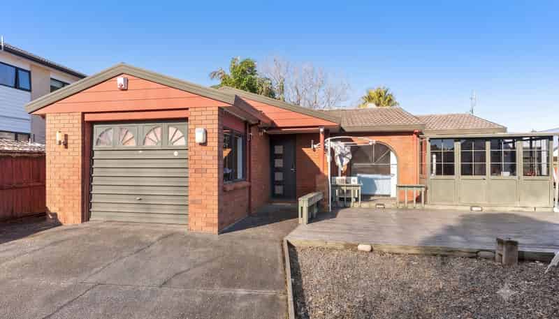 2/16 Ultima Place, Clover Park
