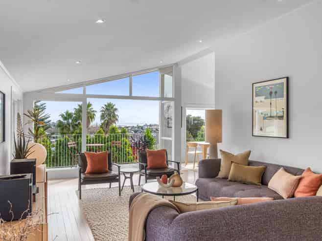 44 Grampian Road, St Heliers