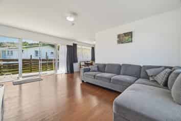 340 Clayton Road, Pukehangi