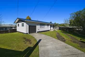 340 Clayton Road, Pukehangi