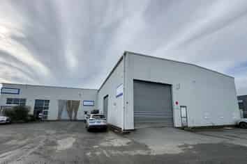 3 Industrial Tenants - One Title