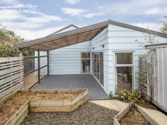 10 Aitken Place, Mornington