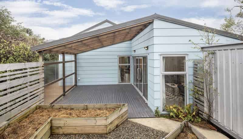 10 Aitken Place, Mornington