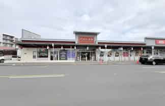 109M²  RETAIL / OFFICE FOR LEASE
