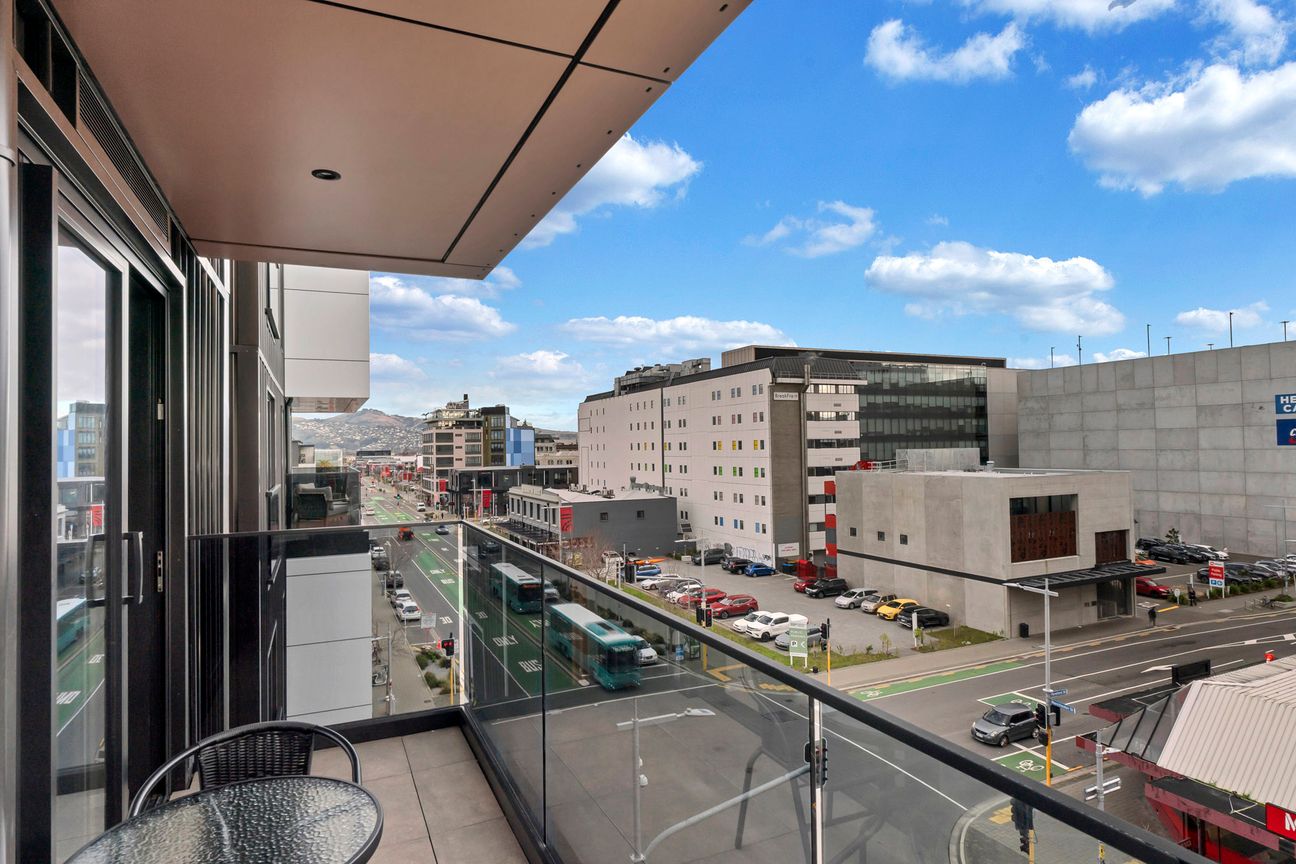 Elevated Luxury with Breathtaking Views - Ansicht 4