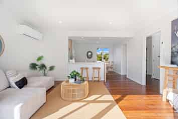 47 Clotworthy Crescent, Onerahi