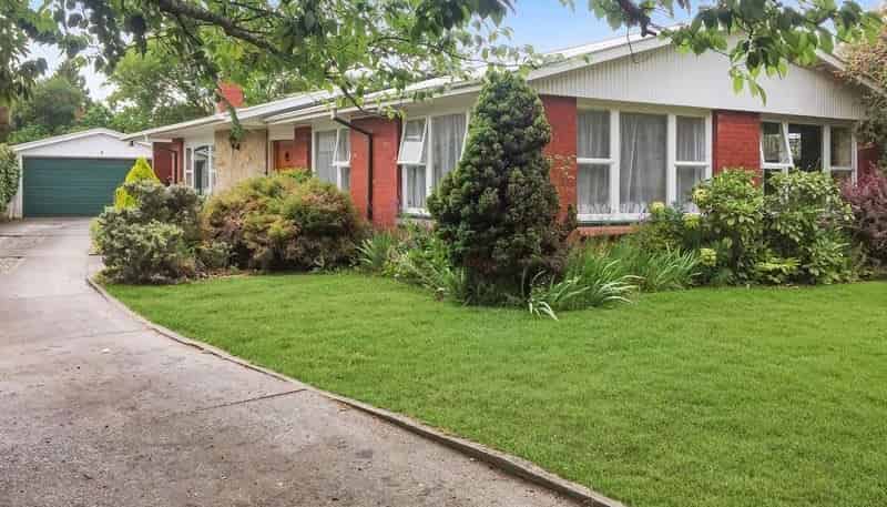 3 Elwyn Place, Avonhead