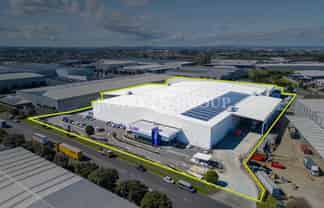 Big, Cold & Efficient – Premium Airport Facility
