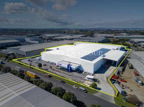 Big, Cold & Efficient – Premium Airport Facility