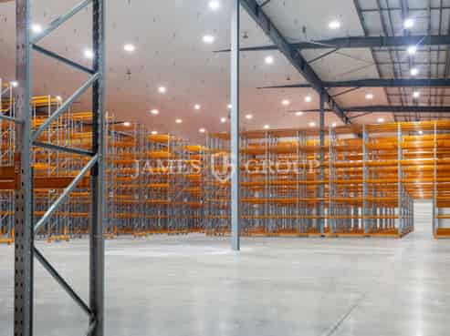 Big, Cold & Efficient – Premium Airport Facility