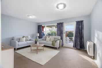 3/7A Curletts Road, Sockburn