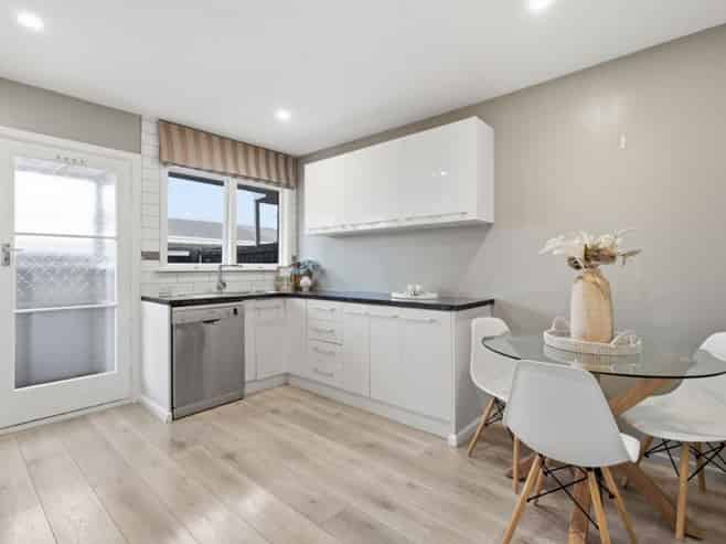 3/7A Curletts Road, Sockburn