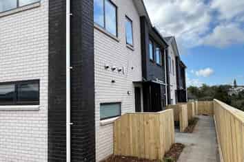 5D Epping Road, Henderson