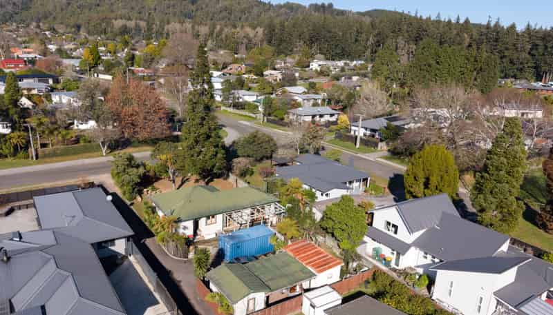 4 Larcy Road, Lynmore