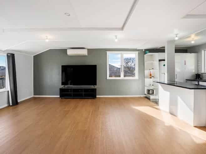 74A Kayes Road, Pukekohe