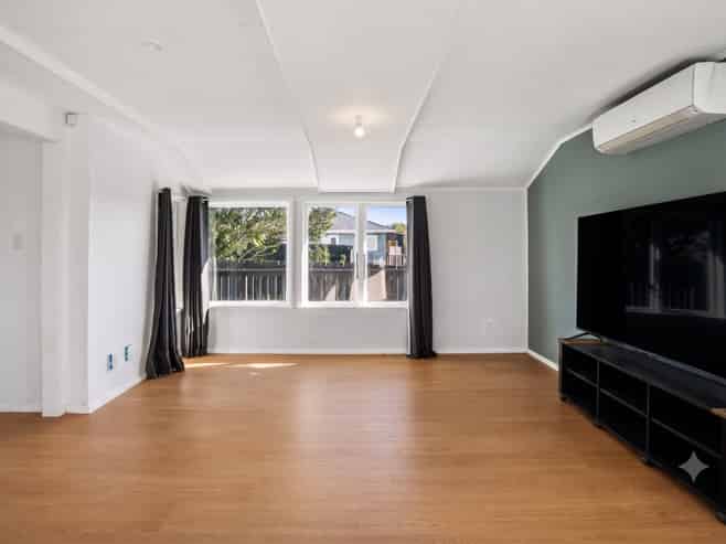74A Kayes Road, Pukekohe