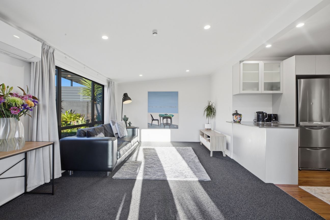 A Home and Income and Mount Lifestyle You'll Love - Vista 5