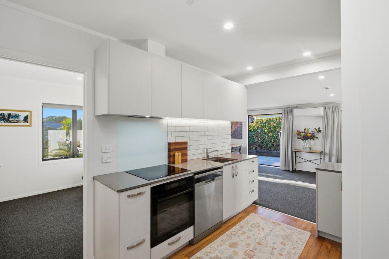 A Home and Income and Mount Lifestyle You'll Love - Vista 4