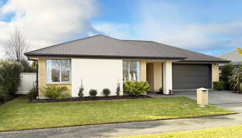 25 Franklin Crescent, Lincoln