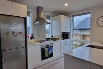16A Kiritiana Close, Pyes Pa