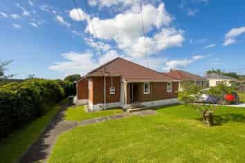 48 Fifth Avenue, Mount Albert