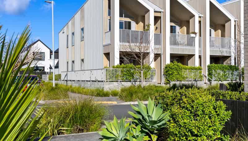 13/2 Warrant Officer Lane, Hobsonville