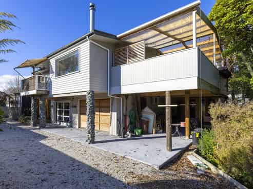 1/15 Charles Crescent, Rainbow Point