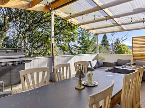 1/15 Charles Crescent, Rainbow Point