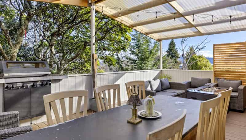 1/15 Charles Crescent, Rainbow Point
