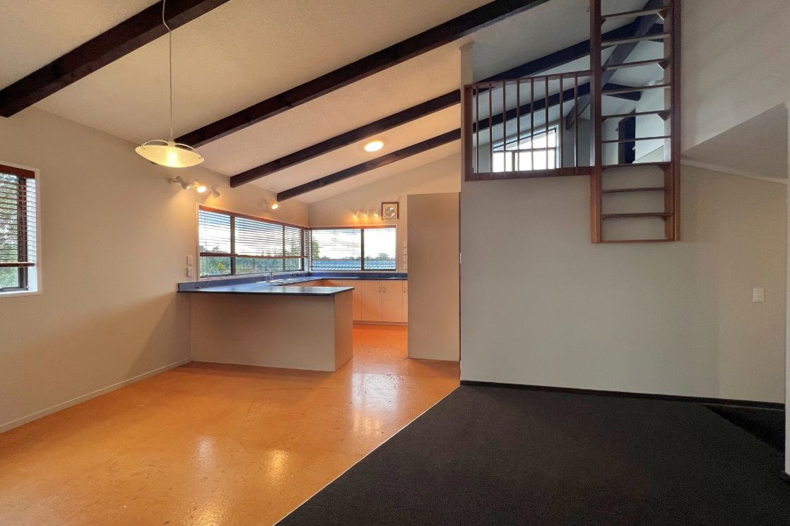 Spacious 3 Bedroom Family Home in Popular Pukete - Ansicht 5