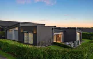 17 Jonah Lomu Drive, Paerata